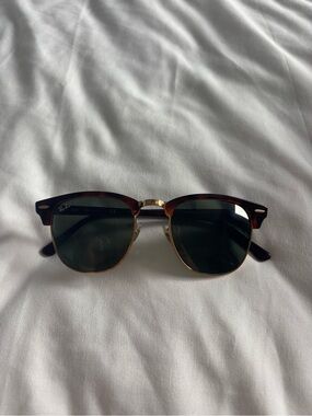 Ray-Ban Clubmaster Sunglasses Tortoise on Gold